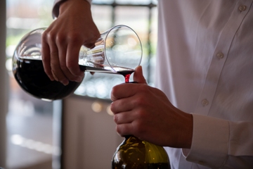 You are currently viewing Clash of sommeliers to be broadcast live on 13 December