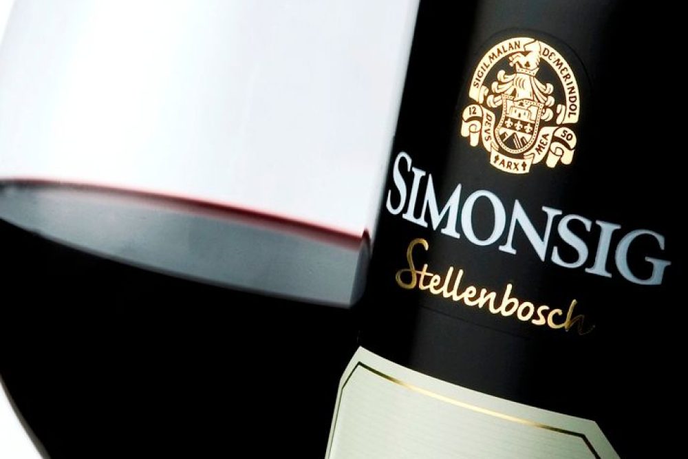 SIMONSIG HAILS THE RED WINE THAT STARTED IT ALL￼