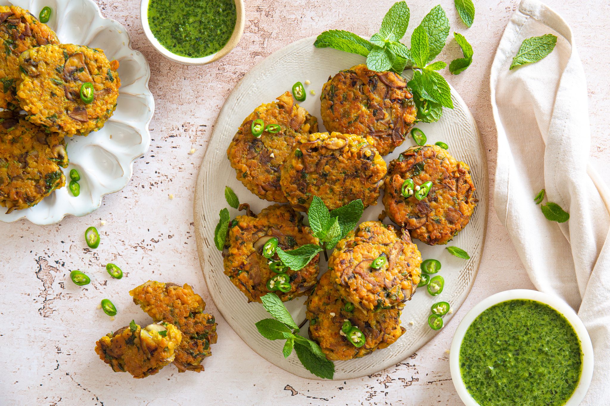 You are currently viewing <strong>Mushroom & Masoor Dal Tikki / Mushroom & Red Lentil Fritters</strong>